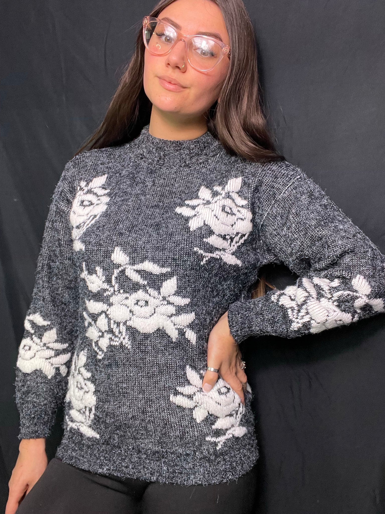 80s rose print sweater, Size 6