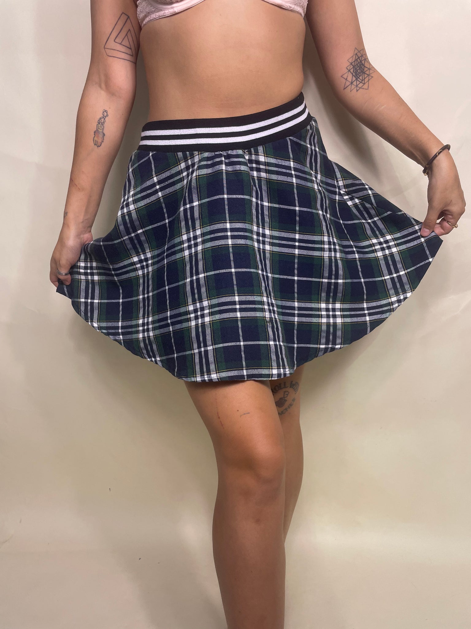 Plaid schoolgirl mini skirt, Size M