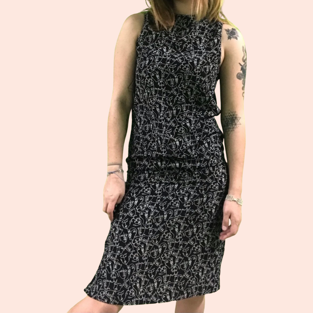 Kensie doodle shift dress, Size S