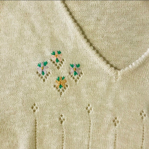 Vintage 1970s cream sweater, Size L