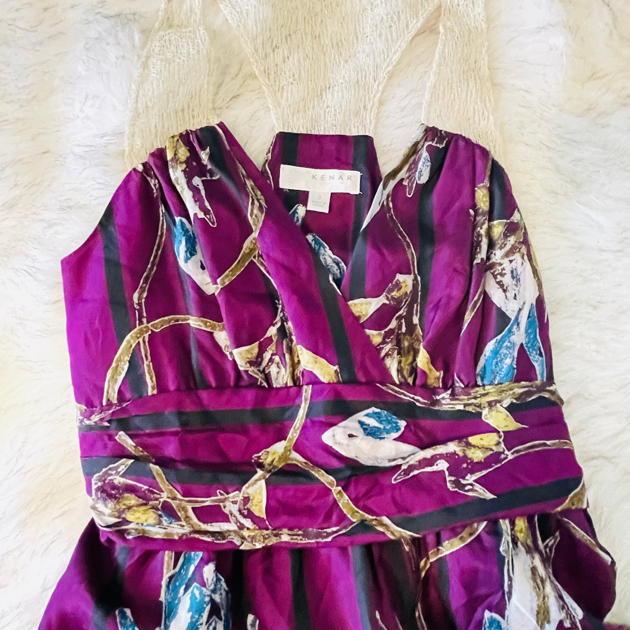 New Kenar silk blouse, Size S