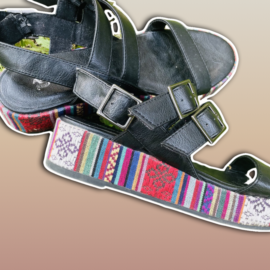 Arizona platform sandals, Size 8