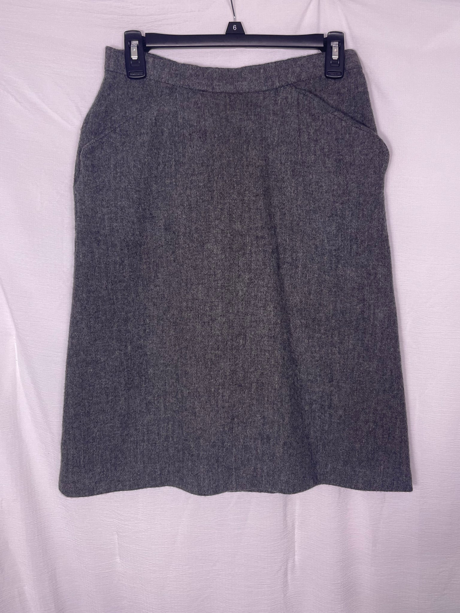 60s gray wool pencil skirt, Size M